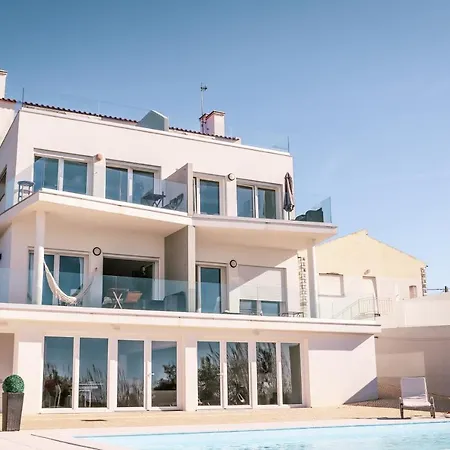 Marlin House Iii Tatil Evi Peniche